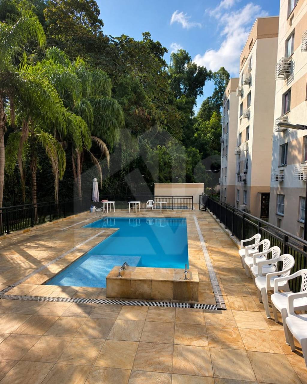 Piscina adulto e infantil